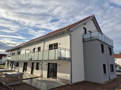 Buxheim: Exklusive 2-Zimmer-Wohnung mit Balkon im Dachgeschoß!