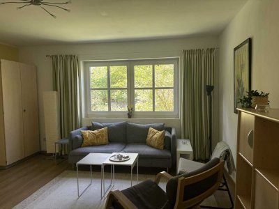 Exklusiv möblierte Maisonettewohnung,  für Pendler.