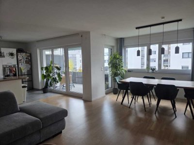 Moderne 4,5-Zimmer-Wohnung im Herzen von Sindelfingen