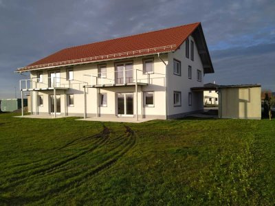 Helle 3-Zimmer-Wohnung mit Balkon in Salgen