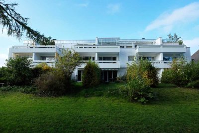 4-Zimmer-Penthouse-Wohnung mit viel Potenzial in bester Lage München- Harlaching