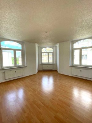 Helle, gepflegte 3-Raum-Wohnung mit EBK in Plauen