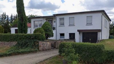 Großzügiges Grundstück, Ortsrandlage