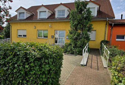 Helle und geräumige 3 - Zimmer - Wohnung