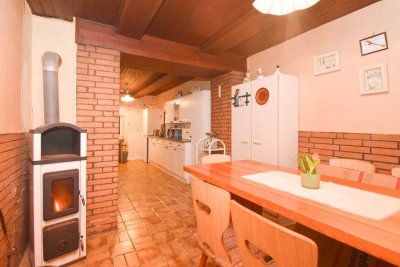 Einfamilienhaus mit kleinem Garten in Hanglage!