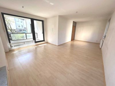 EG-Wohnung mit Balkon & Tiefgarage
