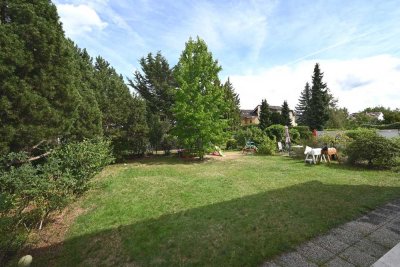 *** Top gepflegtes 3-Familienhaus mit 2 Garagen in ruhiger & grüner Lage ***