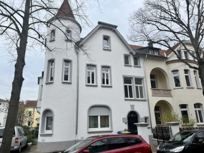 DG-Wohnung in renoviertem 3-Familienhaus