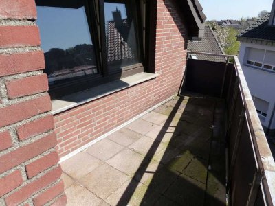 2 Zimmer- Wohnung mit Balkon