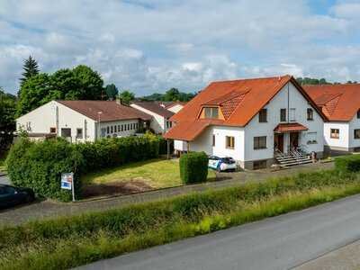 Doppelhaushälfte mit Einliegerwohnung in Nordborchen