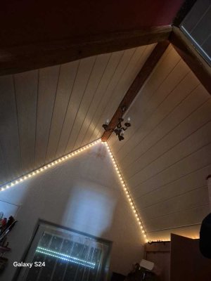Dachgeschoss Wohnung zu vermieten
