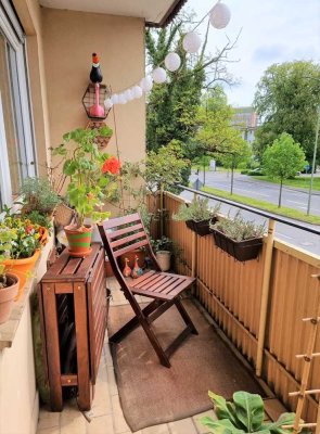 Schöne und licht durchflutete 2 Zimmerwohnung mit Balkon, zentral in Gießen