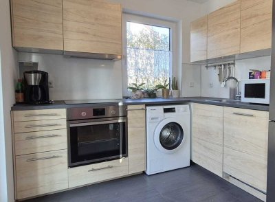 * Traumhafte Wohnung im EG * TOP LAGE! * Garten-Terrasse *