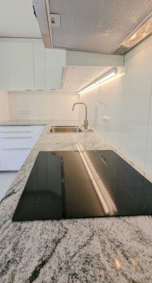 Wunderschön komplettsanierte 3,5-Zi.-(Familien-)Wohnung - ruhig und sonnig