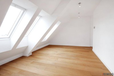 Moderne 3-Zimmer DG-Wohnung zwei Außenflächen und Traumausblick
