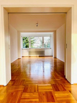 Toplage: Exklusive 3-Zimmer Altbauwohnung mit zwei Balkonen in Mannheim-Neuostheim