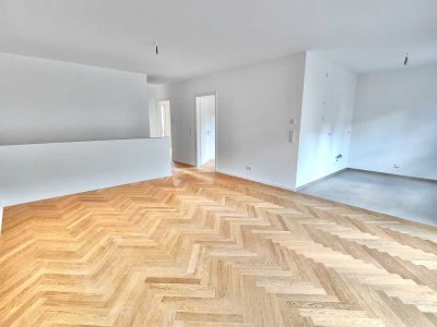 Haus im Haus: Exklusive 5-Zi.-Maisonette-Whg auf 2 Ebenen mit Terrasse, Garten, Balkon - Erstbezug!
