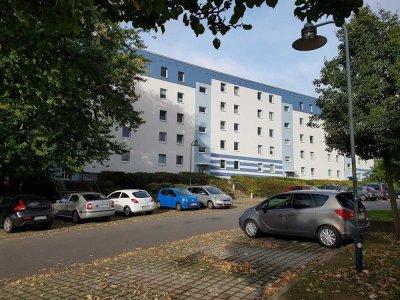 ++ Wohnen im EG mit Balkon ++