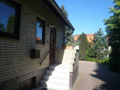 Doppelhaushälfte mit Garten in zentraler Lage von Fallersleben