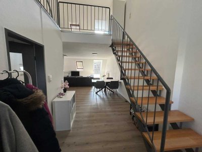 Unterkirchberg, schöne, helle 2-Zimmer Maisonette ETW, zentraler Wohnanlage
