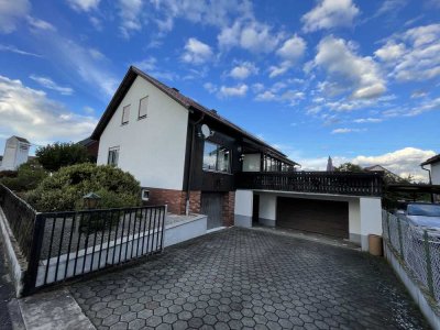 Schöne helle 3 Zimmer Wohnung