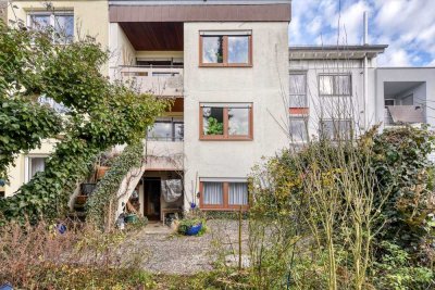 +++ sonnige S/W-Ausrichtung - idyllisch am Feld- & Waldrand - sanierungsbed. 1-Fam.-RMH - Garage +++