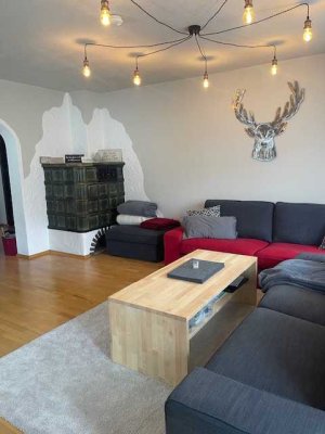 Freundliche 3-Zimmer-Wohnung in Beimerstetten mit Einbauküche und Kaminofen