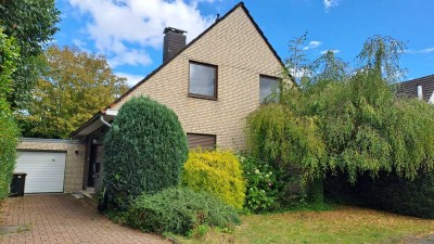 Einfamilienhaus mit Garage in Meerbusch