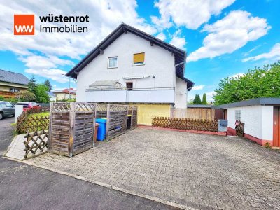 Hochparterre, 5 -ZKB, Garage und E-Ladestation und sofort frei! Ca. 119 m² WFL, Einbauküche & Kamin!