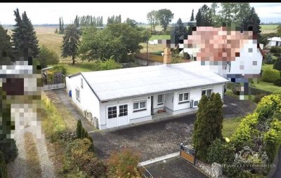 Attraktiver Bungalow in Großenhain 
Gepflegtes Einfamilienhaus mit großem Grundstück, sofort bezugs