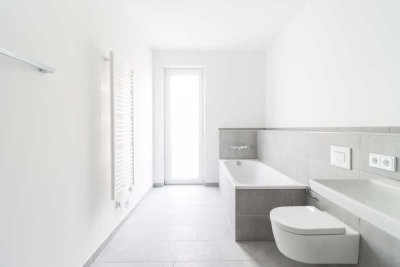 *ERSTBEZUG* Stilvolle Familienwohnung mit Tageslichtbad, Loggia, Balkon und hochwertiger Ausstattung