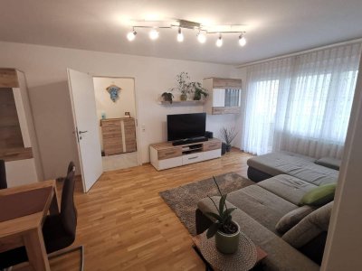Top-sanierte 2-Zimmer-Wohnung mit 3 Balkonen – Nähe U3 Enkplatz
