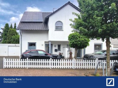 Raum zum Leben – stilvolles Familienhaus in Duisburg-Rumeln