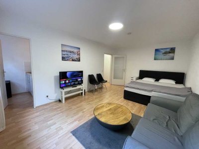 *Möblierte gemütliche 1-Zimmer-Wohnung inkl. Internet im Rheingauviertel*