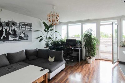 Unverwechselbare Aussicht: Schöne Etagenwohnung mit Panoramablick und offener Küche