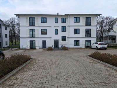 Helle und moderne 2 Raum-Wohnung im EG mit Terrasse