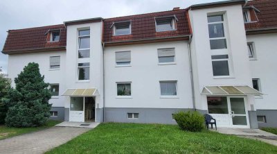 Attraktive und sanierte 5-Zimmer-Erdgeschosswohnung mit Balkon in Schmalkalden