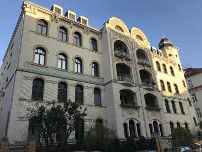 Frisch sanierte Dachgeschosswohnung mit Terrasse und Fahrstuhl