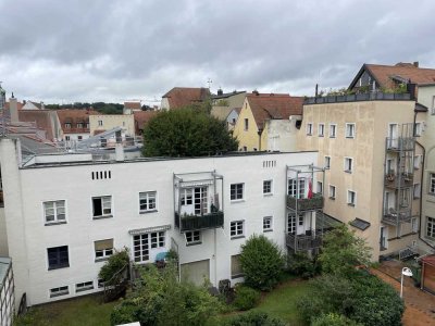 Bitte nur Mailanfragen: renovierte 3,5-Zimmer-Wohnung in der Ludwigstraße (Erstbezug)