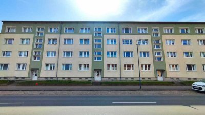 3 Raum-Wohnung mit Balkon
