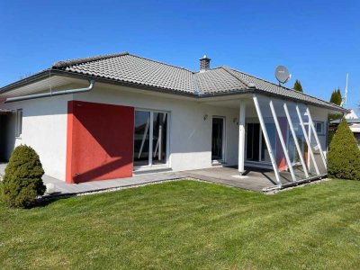 Günstiges 5-Zimmer-Einfamilienhaus mit EBK in Karlskron
