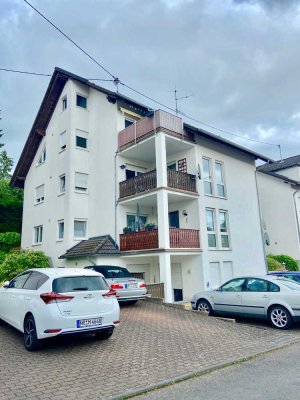 Helle Wohnung mit Balkon und Badewanne in ruhiger Lage von Neuwied-Rodenbach