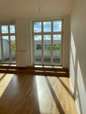 Stylisches 1-Zimmer Loft mit Terrasse nahe Freie Universität Berlin