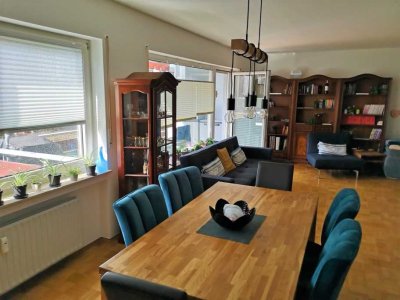 Großzügige und lichtdurchflutete 3-Zimmer-Wohnung im Herzen von Kelkheim