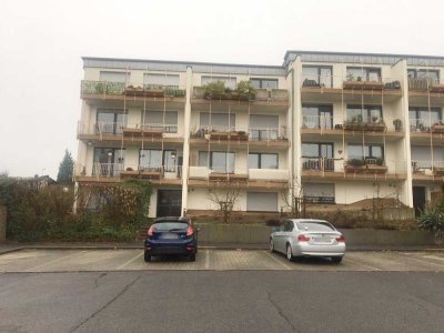 ***Schöne 3 Zi. Wohnung mit 2 Balkone in Lev. Schlebusch***