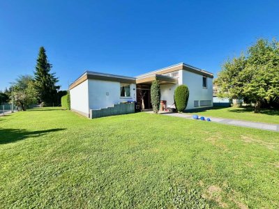 ***Schöner Wohnen in Königsbrunn, großzügiger Bungalow zu kaufen!***