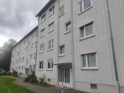 Helle 3-Zimmer-Erdgeschosswohnung mit Balkon