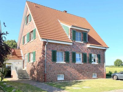 Gepflegtes Zweifamilienhaus im münsterländischen Landhausstil