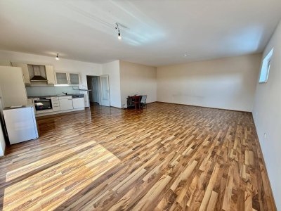 Großzügige 4-Zimmer-Wohnung mit Terrasse in Hartberg !