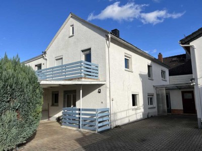 Gepflegtes Einfamilienhaus mit besonderer Raumaufteilung in Oberstedten